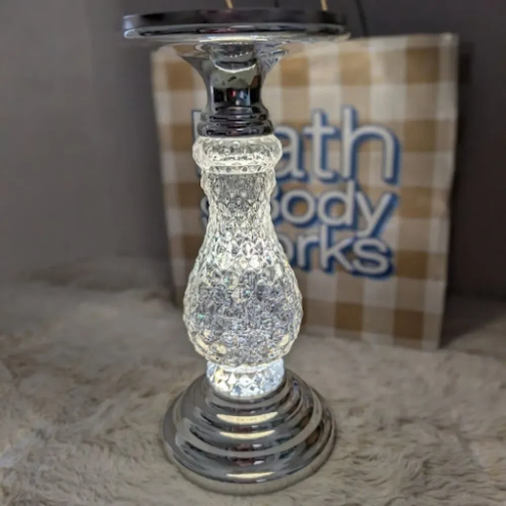 Bath & Body Works Silver LED Swirling Glitter Pedestal 3 Wick Candle Holder - Picture 2 of 7